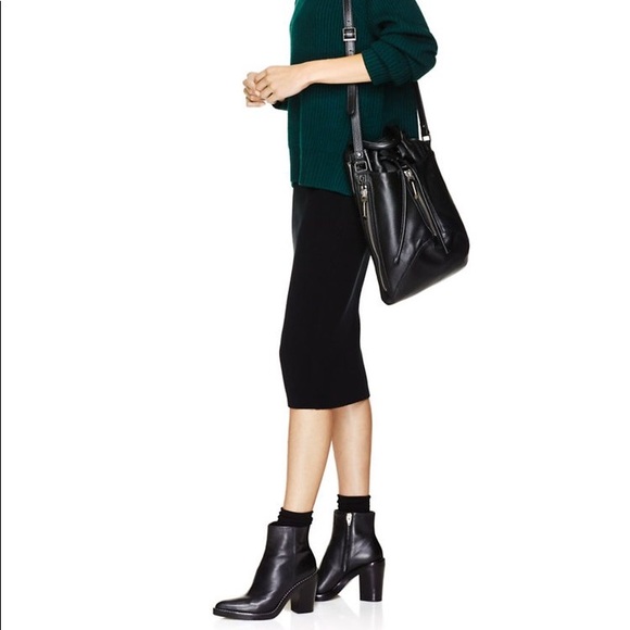 Aritzia Dresses & Skirts - Aritzia Wilfred Free Josephine Pencil Skirt